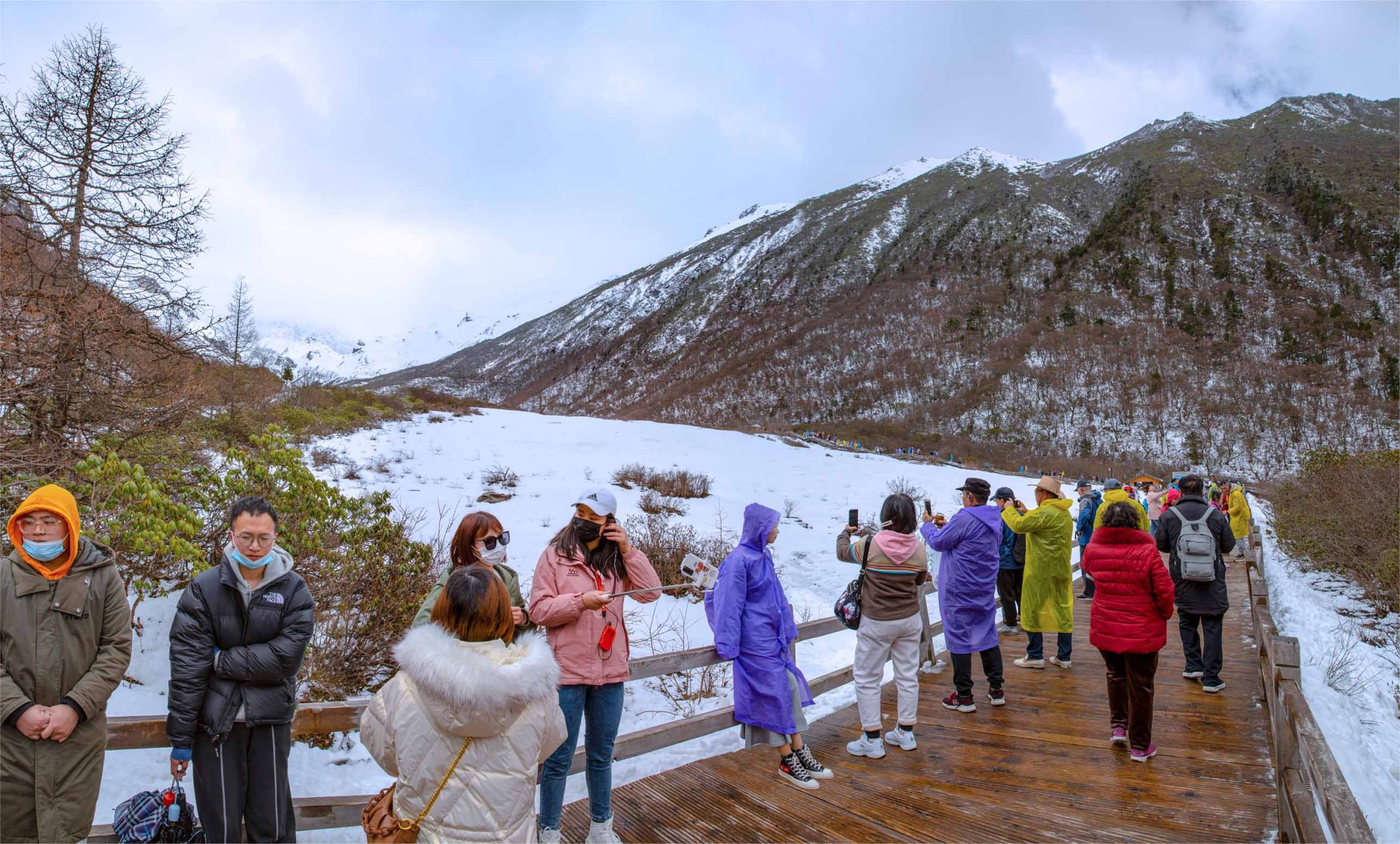 Visit Huanglong National Park