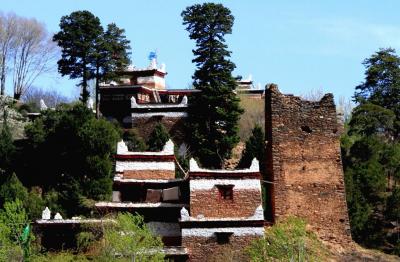 Jiaju Tibetan Village 