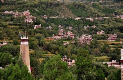 Jiaju Tibetan Village 